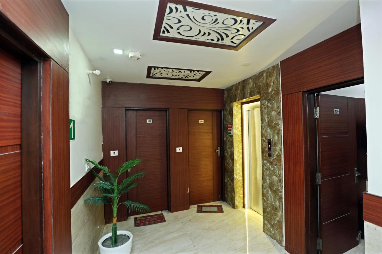 Hotel Toto International Dx New Delhi Buitenkant foto